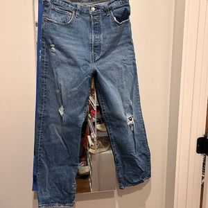 Levis Ribcage Straight Ankle Jeans